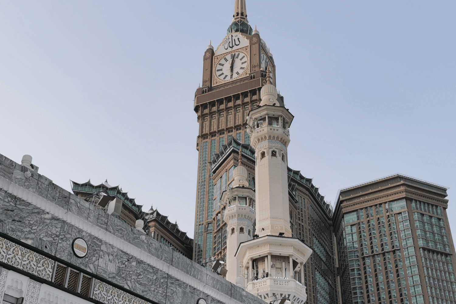 umrah - morocco travel استمتع بتجربة عمرة متميزة مع وكالة الأسفار: برامج umrah 2024 - اقتصادية وفاخرة