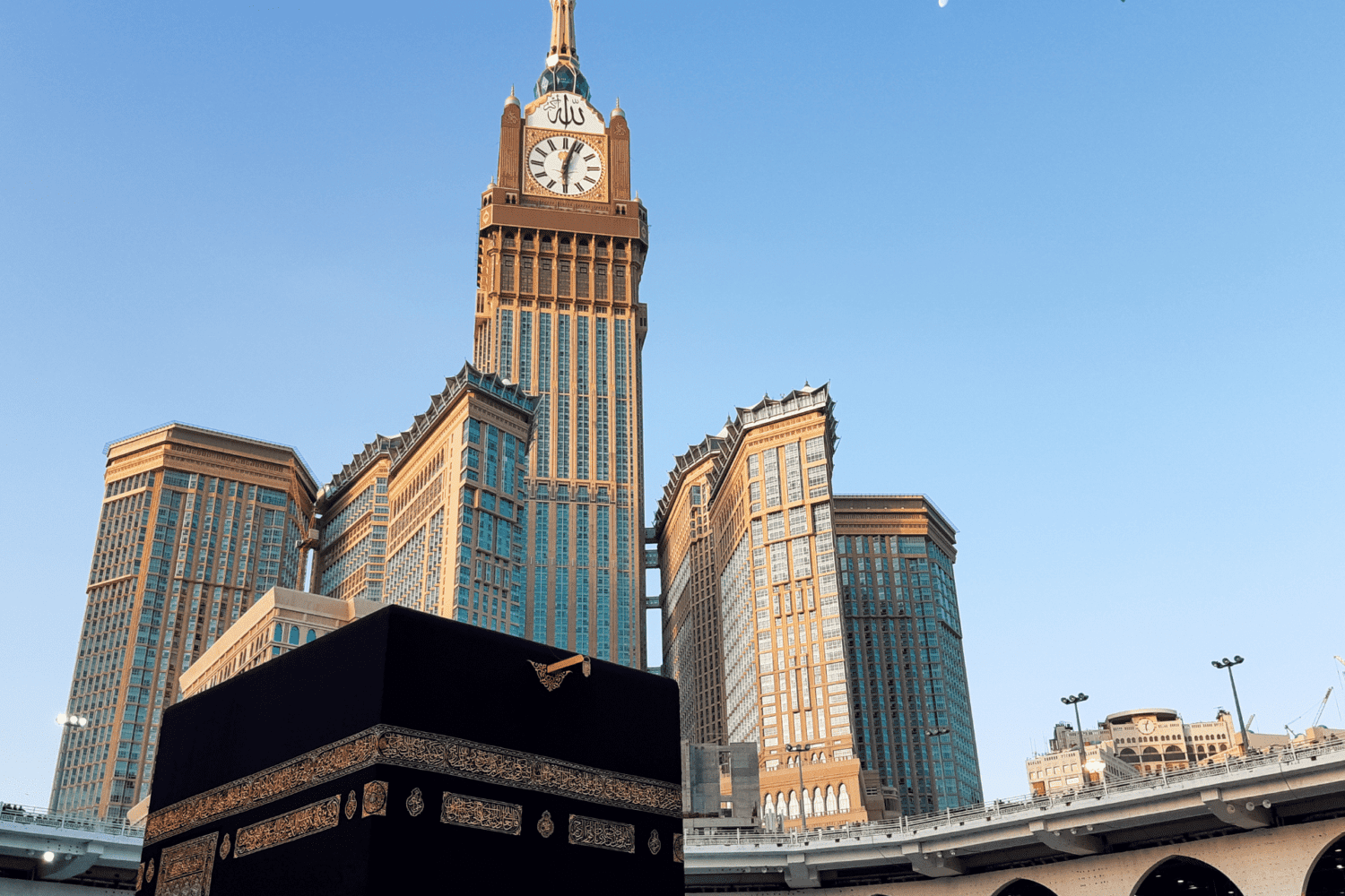 15-Day Spiritual Umrah Journey from Tangier to Mecca & Medina – All Inclusive