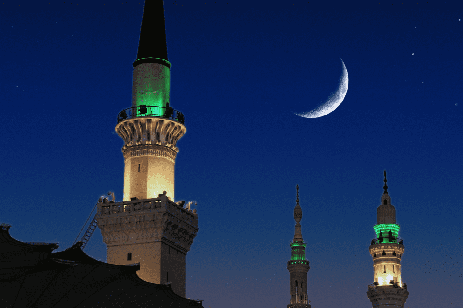 Luxury VIP Umrah: 5-Star Experience from Tangier استمتع بتجربة عمرة متميزة مع وكالة الأسفار: برامج umrah 2024 - اقتصادية وفاخرة تلبي جميع احتياجاتك